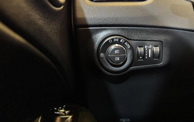 imagem-https://www.socarrao.com.br/sc-vehicle-images-prod/4063220/1790179607234-8486652_19_B_96e141f5a4.jpeg