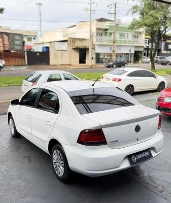 imagem-https://www.socarrao.com.br/sc-vehicle-images-prod/4063293/1790179715531-8435160_11_B_e7f593ab70.jpeg