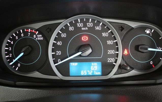 imagem-https://www.socarrao.com.br/sc-vehicle-images-prod/4063351/1790180125052-8_011406.jpg