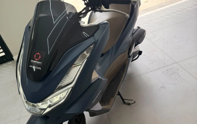 imagem-https://www.socarrao.com.br/sc-vehicle-images-prod/4063371/1790180157405-Y2MwZDU3YzYtNjdiNS00OWE0LWE3Y2QtNzAwMGExMDBkYjRhLmpwZWc.jpeg