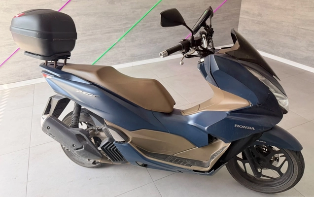 imagem-https://www.socarrao.com.br/sc-vehicle-images-prod/4063371/1790180157628-MGRlYWU2MDMtOTEzNC00MTMwLWJlZDAtMDg4YWYxOTYxZTQ0LmpwZWc.jpeg