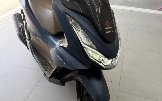 imagem-https://www.socarrao.com.br/sc-vehicle-images-prod/4063371/1790180157756-YmFiM2RlMTQtNTAzNS00YWY2LWI5NWEtYzJkNWMwMDU3MDc3LmpwZWc.jpeg
