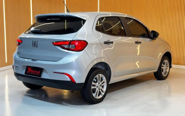 imagem-https://www.socarrao.com.br/sc-vehicle-images-prod/4063386/1790180188961-8505316_7_B_cf8b91caaf.jpeg