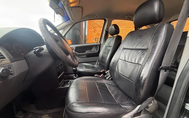 imagem-https://www.socarrao.com.br/sc-vehicle-images-prod/4063606/1790180506105-726080019