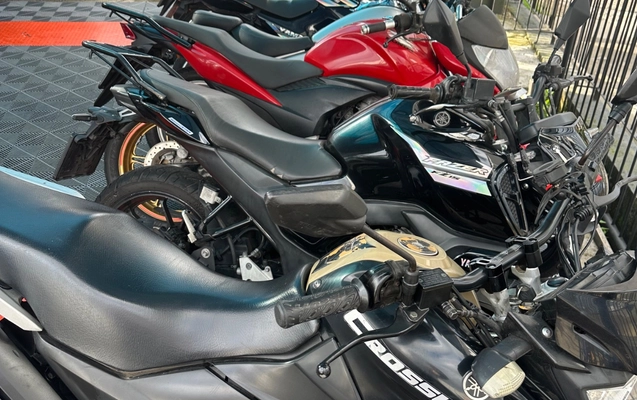 imagem-https://www.socarrao.com.br/sc-vehicle-images-prod/4063689/1790180618503-SU1HXzE5NTQuanBlZw.jpeg