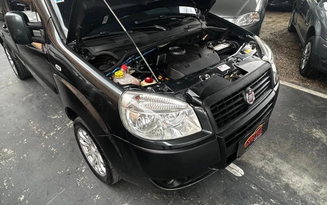 imagem-https://www.socarrao.com.br/sc-vehicle-images-prod/4063703/1790275171551-7fpdenaJHvmG2pgerKD7wVGY1UaYOT9p.jpg