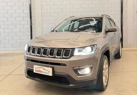 Jeep Compass 2017 Cinza — foto 1 de 3