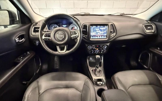 imagem-https://www.socarrao.com.br/sc-vehicle-images-prod/4063704/1790180781390-8371236_7_B_11ef95ec27.jpeg