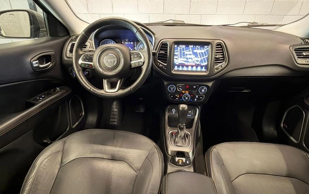 imagem-https://www.socarrao.com.br/sc-vehicle-images-prod/4063704/1790180781409-8371236_5_B_0520122de5.jpeg