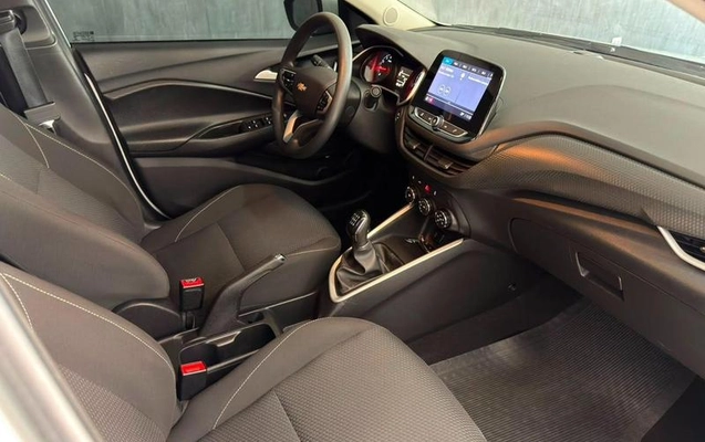imagem-https://www.socarrao.com.br/sc-vehicle-images-prod/4063750/1790180914961-8500244_1_B_e6c120f916.jpeg