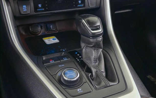 imagem-https://www.socarrao.com.br/sc-vehicle-images-prod/4063756/1790960874691-8487010_16_B_a479bfe2c7.jpeg