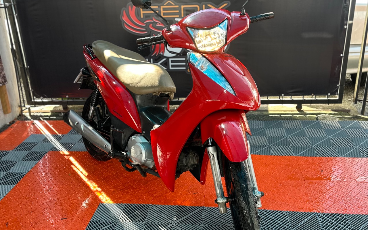 Honda BIZ 125 ES/ 125 ES FLEX 2014 Vermelho — foto 1 de 3