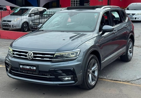 Volkswagen Tiguan 2020 Cinza — foto 1 de 3