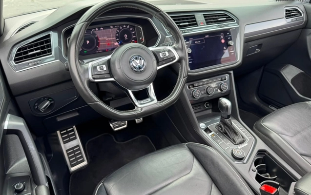 imagem-https://www.socarrao.com.br/sc-vehicle-images-prod/4063892/1790181287732-9lXJpaplpvRcfI59Hz760sMia7HzwY8O.jpg