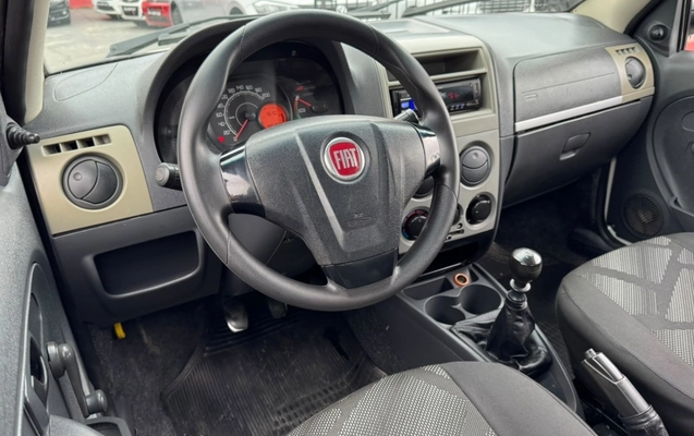 imagem-https://www.socarrao.com.br/sc-vehicle-images-prod/4063900/1790700905233-m7X9d7FYPkJ9vmUbNmnoWJD8cN237LkM.jpg