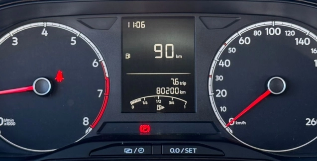 imagem-https://www.socarrao.com.br/sc-vehicle-images-prod/4063902/1790181292062-fvp7wNb3QbmbT2T5bRQ14NGE0hvpDXlW.jpg