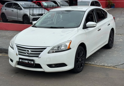 Nissan Sentra 2015 Branco — foto 1 de 3