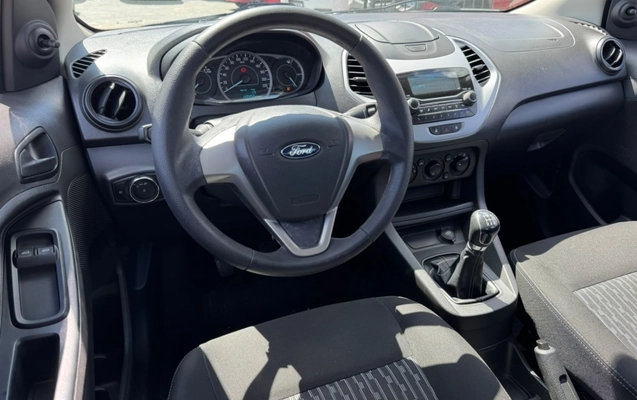 imagem-https://www.socarrao.com.br/sc-vehicle-images-prod/4063908/1790181296095-xEfbrzHxJFQ98HRsaUdtVJaG64u2o32g.jpg