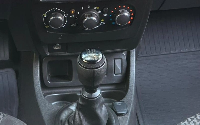 imagem-https://www.socarrao.com.br/sc-vehicle-images-prod/4064104/1790181745933-8498221_4_B_e72fd9e09b.jpeg