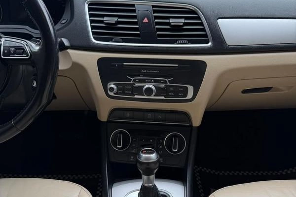 imagem-https://www.socarrao.com.br/sc-vehicle-images-prod/4064105/1790198596202-8505433_8_B_99e3f81388.jpeg