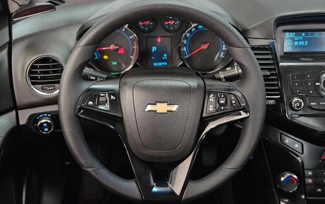 imagem-https://www.socarrao.com.br/sc-vehicle-images-prod/4064139/1790197813980-8043261_20_B_fe7c53007a.jpeg