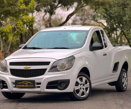 Chevrolet Montana 2014 Branco — foto 1 de 3