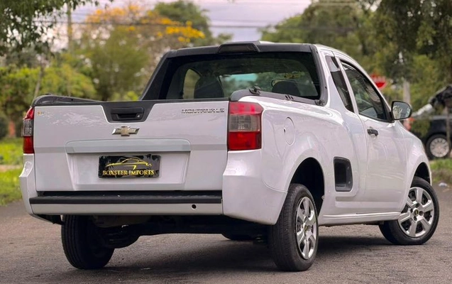 imagem-https://www.socarrao.com.br/sc-vehicle-images-prod/4064176/1790182130541-8497736_1_B_aba2fb789b.jpeg