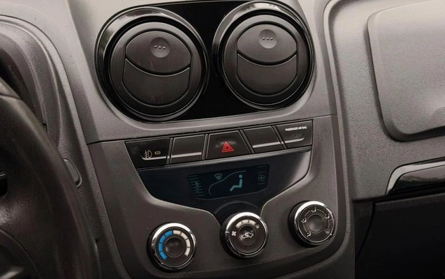 imagem-https://www.socarrao.com.br/sc-vehicle-images-prod/4064176/1790182130548-8497736_5_B_1ff9bd4acc.jpeg