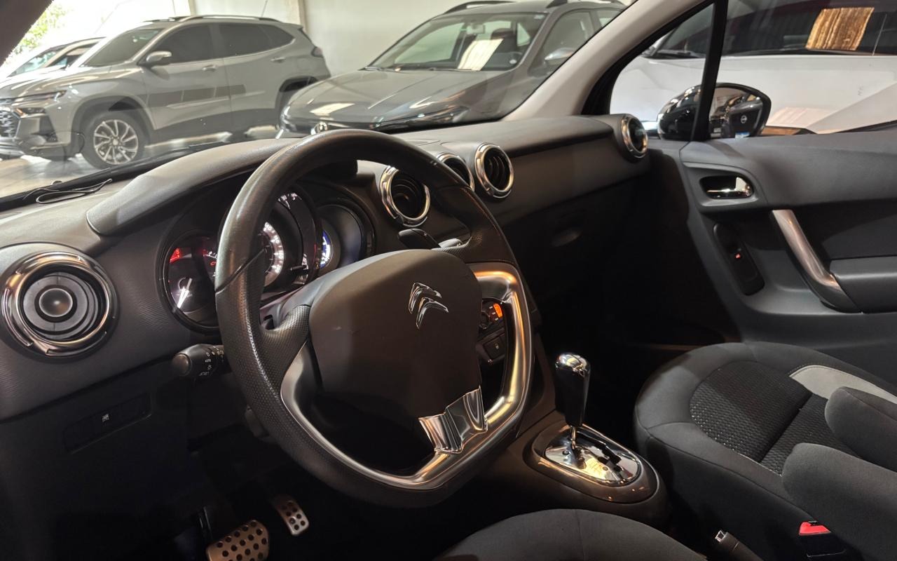 imagem-https://www.socarrao.com.br/sc-vehicle-images-prod/4064297/1790182285689-V2hhdHNBcHAgSW1hZ2UgMjAyNi0wOS0yMyBhdCAxMi4xNy40NCAoNSkuanBlZw.jpeg