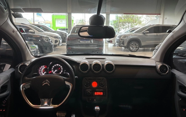 imagem-https://www.socarrao.com.br/sc-vehicle-images-prod/4064297/1790182285791-V2hhdHNBcHAgSW1hZ2UgMjAyNi0wOS0yMyBhdCAxMi4xNy40NCAoNikuanBlZw.jpeg