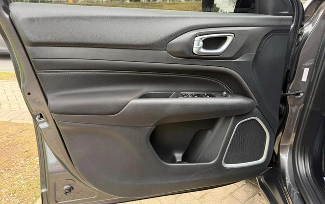 imagem-https://www.socarrao.com.br/sc-vehicle-images-prod/4064420/1790184466675-8503768_17_B_df2f7a3e55.jpeg