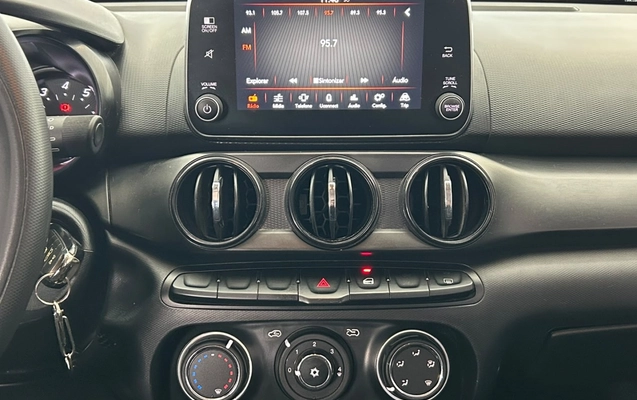 imagem-https://www.socarrao.com.br/sc-vehicle-images-prod/4064425/1790182538387-11_015331.jpg