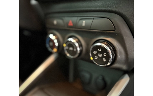 imagem-https://www.socarrao.com.br/sc-vehicle-images-prod/4064829/1790183638720-1_021105.jpg