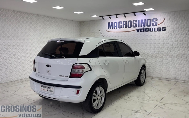 imagem-https://www.socarrao.com.br/sc-vehicle-images-prod/4064832/1790183708198-5d93af99890c4dfc9e8f2e6789451d62_1790183655369.jpg