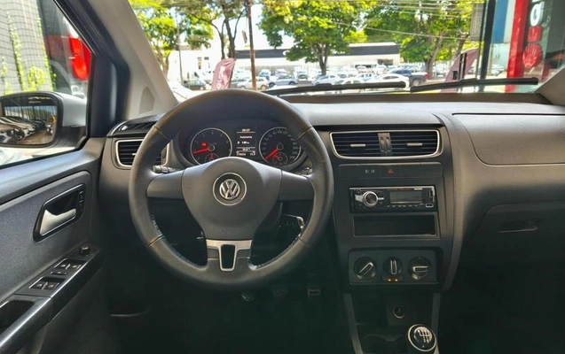 imagem-https://www.socarrao.com.br/sc-vehicle-images-prod/40650/1787167489508-7729007_10_B_9b7da938c9.jpeg