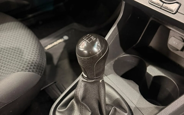 imagem-https://www.socarrao.com.br/sc-vehicle-images-prod/4065208/1790184587604-003_010b04cc13be5662c806ba0b203a3e35.jpg