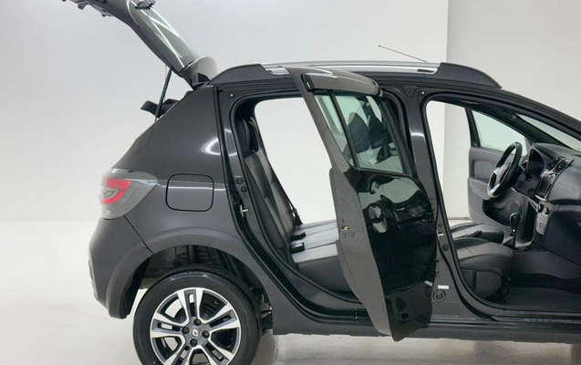 imagem-https://www.socarrao.com.br/sc-vehicle-images-prod/4065220/1790184721985-8480529_9_B_3ce6eb03cc.jpeg