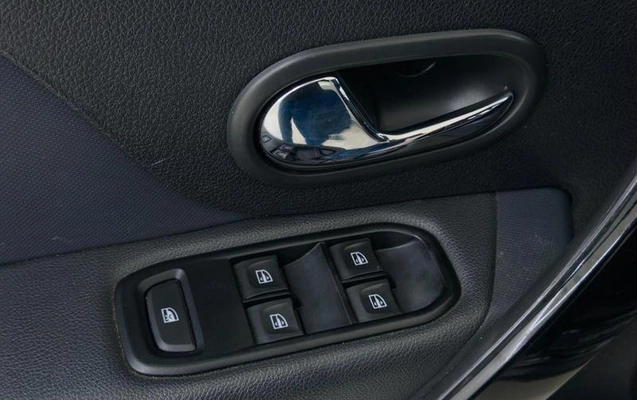 imagem-https://www.socarrao.com.br/sc-vehicle-images-prod/4065220/1790184722011-8480529_16_B_853f07a413.jpeg