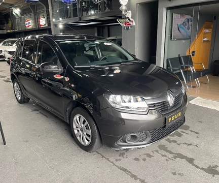 Renault Sandero 2019 Preto — foto 1 de 3