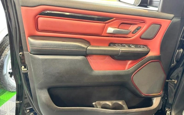 imagem-https://www.socarrao.com.br/sc-vehicle-images-prod/4065563/1790365875021-8505768_8_B_54b93ffed5.jpeg