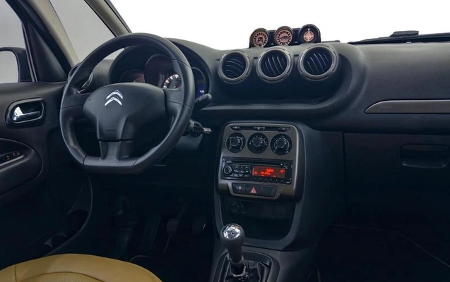 imagem-https://www.socarrao.com.br/sc-vehicle-images-prod/4065570/1790185538162-8387208_15_B_62fb759984.jpeg