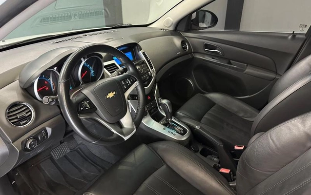 imagem-https://www.socarrao.com.br/sc-vehicle-images-prod/4065797/1790185884617-8408687_9_B_76e8afdcfa.jpeg