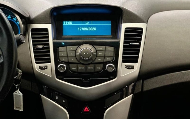 imagem-https://www.socarrao.com.br/sc-vehicle-images-prod/4065797/1790185884627-8408687_15_B_39e7d3f282.jpeg