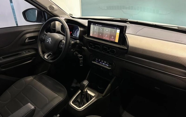 imagem-https://www.socarrao.com.br/sc-vehicle-images-prod/4065803/1791210301069-8487611_11_B_908204539d.jpeg