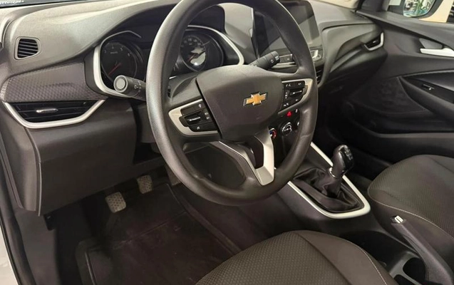 imagem-https://www.socarrao.com.br/sc-vehicle-images-prod/4065850/1790185963057-8429117_5_B_16895e25b7.jpeg