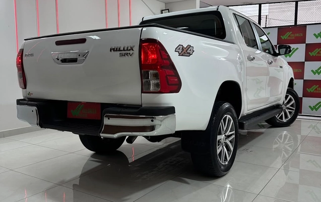 imagem-https://www.socarrao.com.br/sc-vehicle-images-prod/4065894/1790267093415-3fcd0db5-aedb-444a-81a9-4bfb02e8c70a.jpg