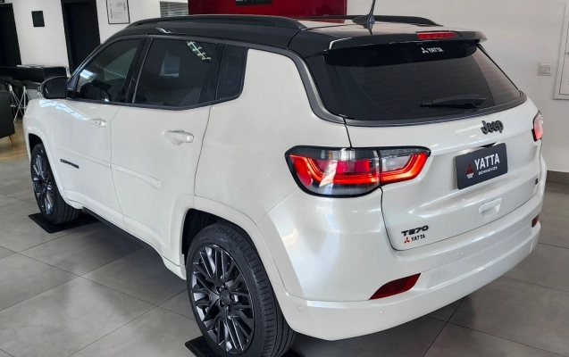imagem-https://www.socarrao.com.br/sc-vehicle-images-prod/4065937/1790356491782-9aVPFQ8jbg8x5dQmqZR8cxcKQpwWbkuK.jpg