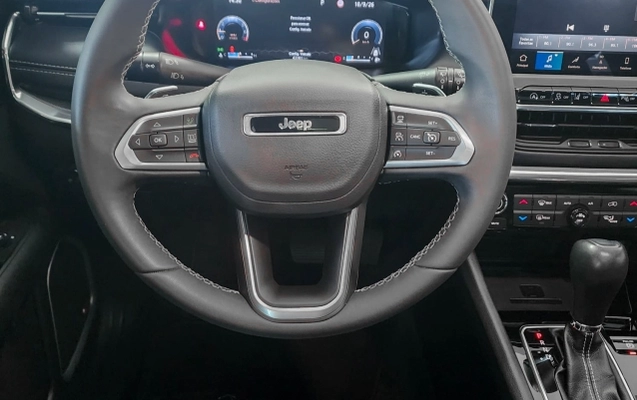 imagem-https://www.socarrao.com.br/sc-vehicle-images-prod/4065937/1790356491790-JoKwpAKHzZVLufxMBPrrev4embX8GHFE.jpg