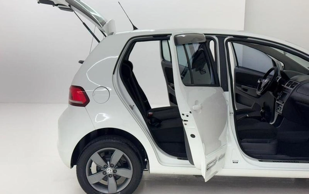 imagem-https://www.socarrao.com.br/sc-vehicle-images-prod/4065950/1790186444940-8476264_8_B_691da525e0.jpeg
