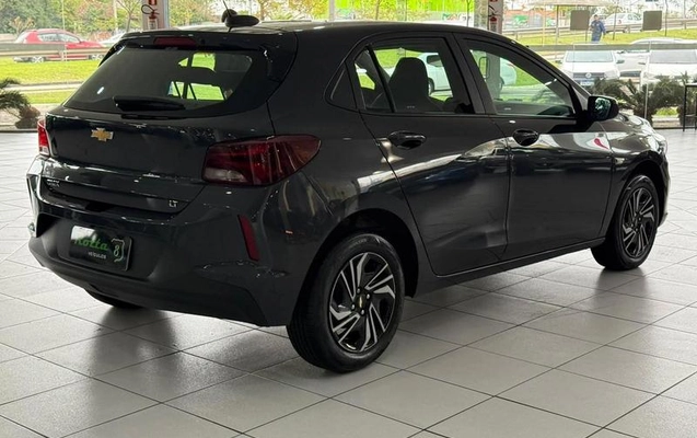imagem-https://www.socarrao.com.br/sc-vehicle-images-prod/4065953/1790186488678-8429131_3_B_a62f13ce43.jpeg